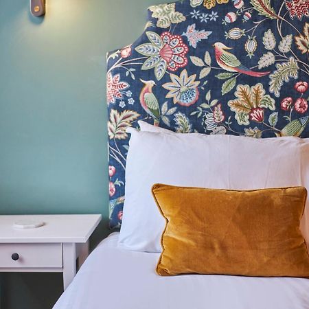 Arlington House Hotel - Self Check-In Suites 울러 외부 사진