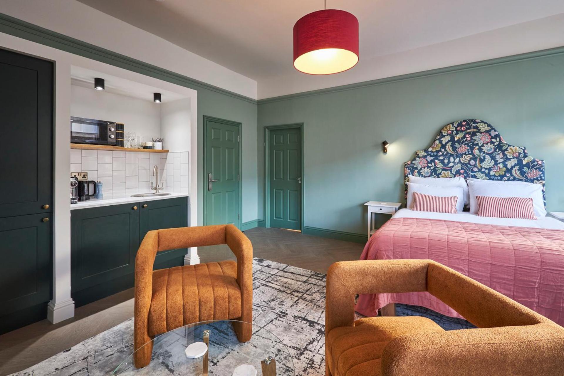 Arlington House Hotel - Self Check-In Suites 울러 외부 사진