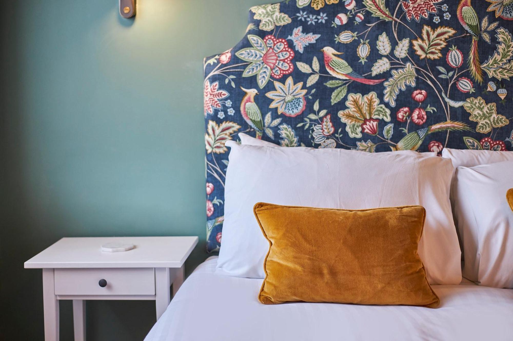 Arlington House Hotel - Self Check-In Suites 울러 외부 사진
