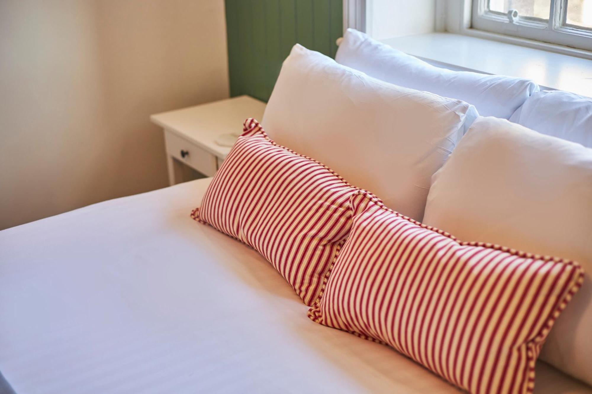 Arlington House Hotel - Self Check-In Suites 울러 외부 사진